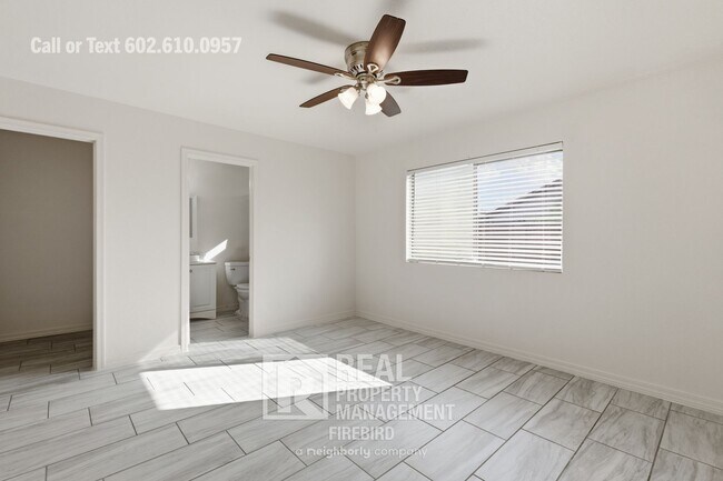 Building Photo - 8563 W Mission Ln