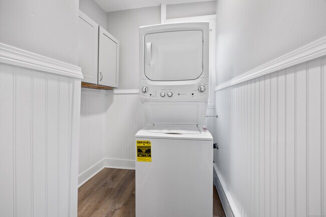 Building Photo - 40 Winthrop St