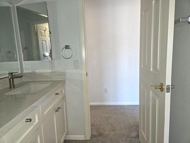 Building Photo - Gorgeous Upgraded Sabre Springs Home