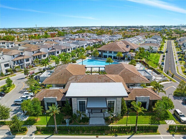 Building Photo - 8001 NW 41st St