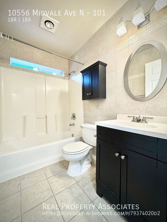 Building Photo - 10556 Midvale Ave N