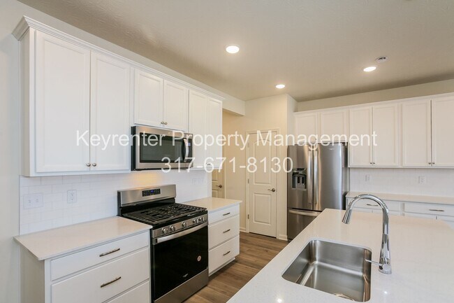 Building Photo - 9738 Behner Dr