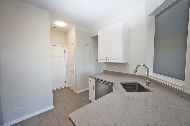Building Photo - 24854 Gates Ln