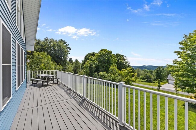Building Photo - Contemporary with Gorgeous Views in Hinesburg, Vermont - Fully Furnished w/ Utilities Included