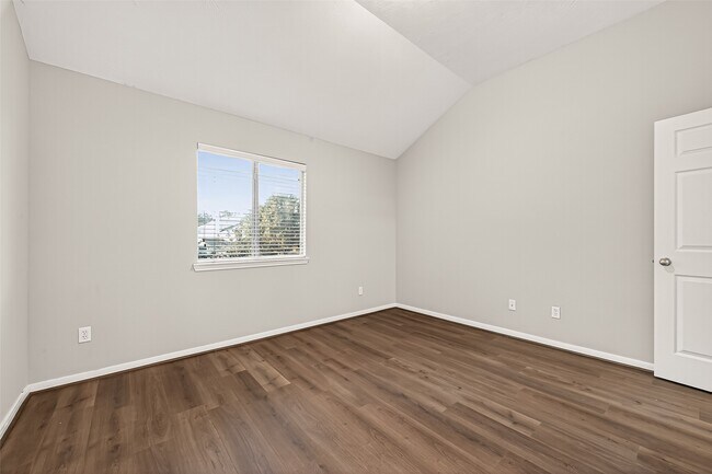 Building Photo - 2810 Shadow Canyon Ln