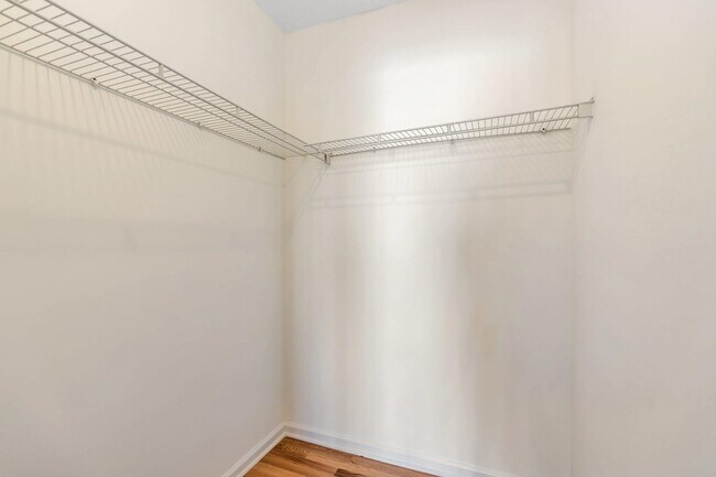 Building Photo - 531b M.L.K. Drive