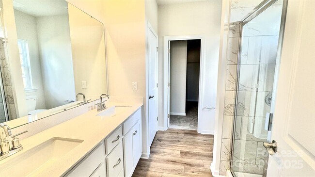 Building Photo - 1627 Swallow Tail Dr