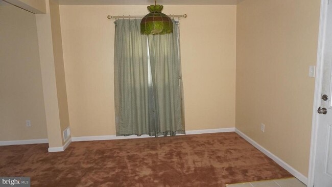 Primary Photo - 8105 Legation Rd