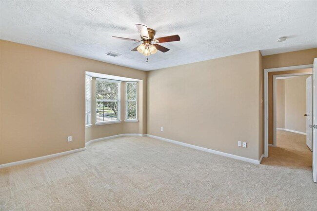Building Photo - 8019 Spring Bluebonnet Dr