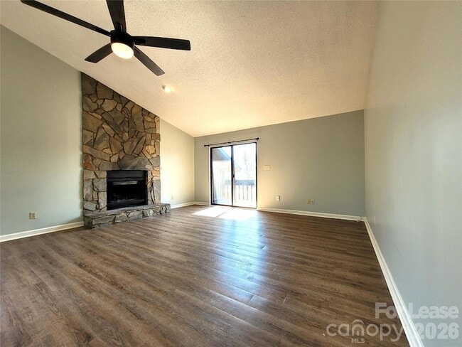 Building Photo - 1021 Mallard Head Pl