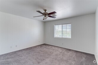 Building Photo - 885 Blue Rosalie Pl