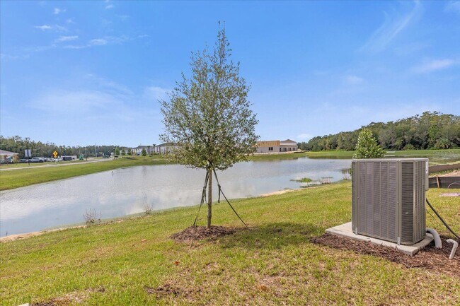 Building Photo - 3221 Skyline Lp