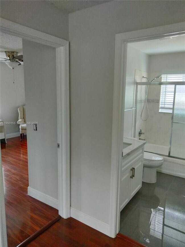 Building Photo - 1249 Allamanda Way