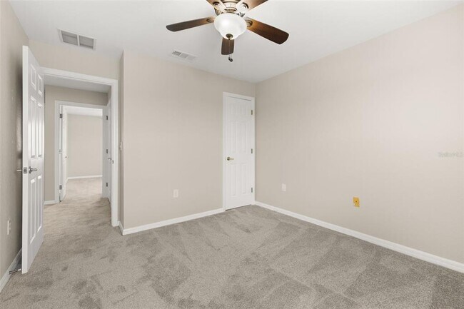 Building Photo - 1037 Brenton Manor Dr