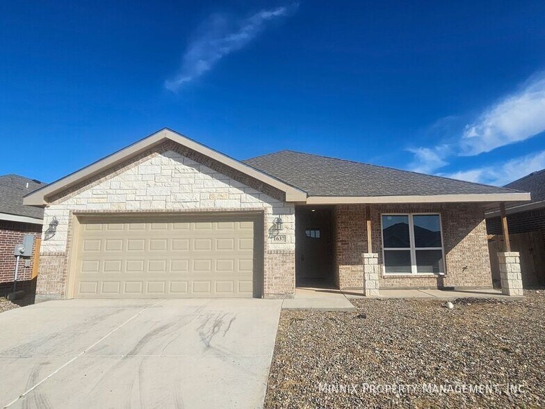 Primary Photo - 1637 Wrigley Dr