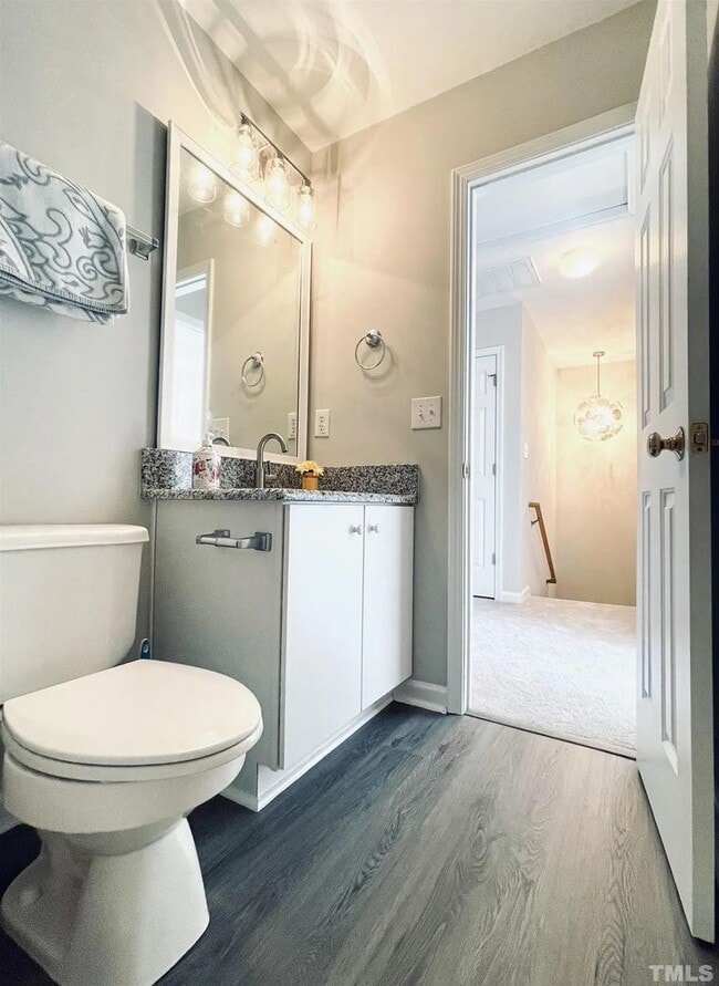 Building Photo - Comfortable 3BD, 2.5BA Raleigh Home with a 1-Car Attached Garage in an HOA Community with Amenities