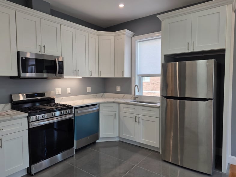 Building Photo - 339 Cambridge St