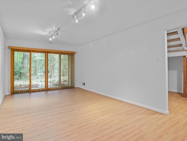 Building Photo - 11645 Newbridge Ct