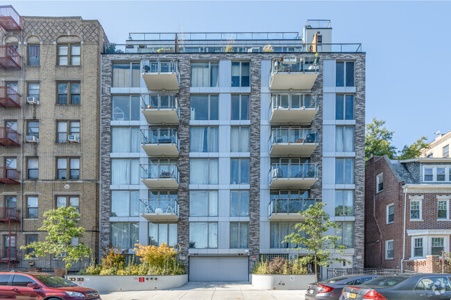 222 E 21st St - 567 Ocean Ave