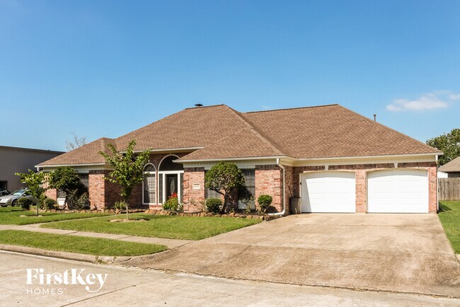 Building Photo - 4612 Ironwood Dr