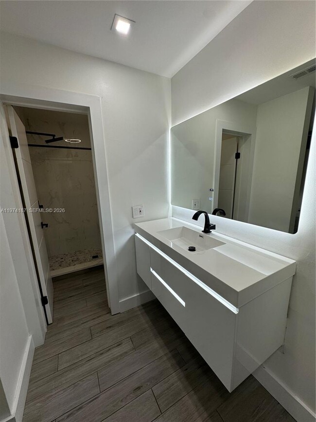 Building Photo - 3418 NW 47th Ave