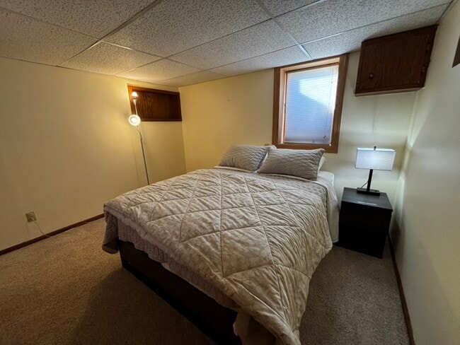 Building Photo - 1929 Summer St