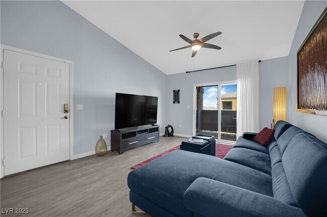Building Photo - 6650 W Warm Springs Rd