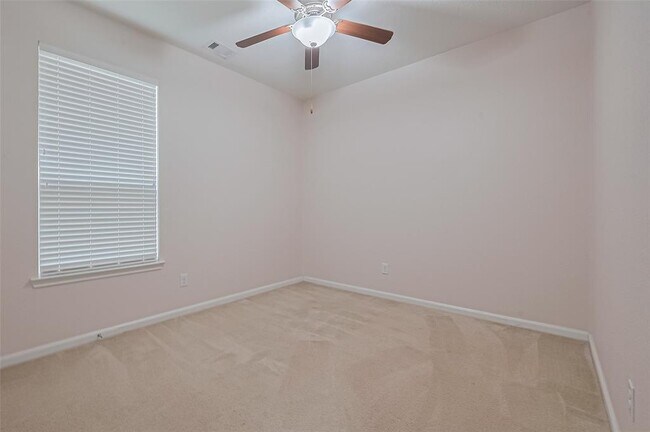 Building Photo - 28522 Cabrera Hill Ln