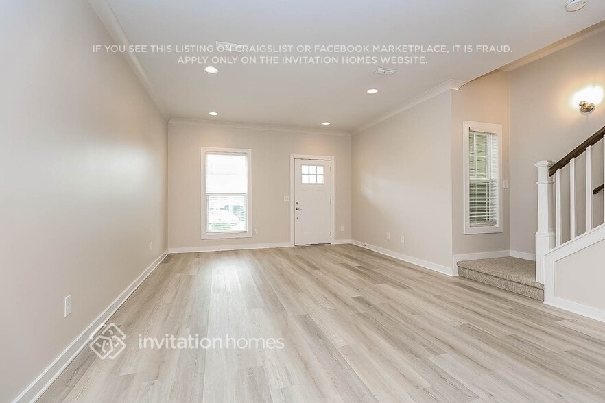 Building Photo - 826 Ashland Pl Dr