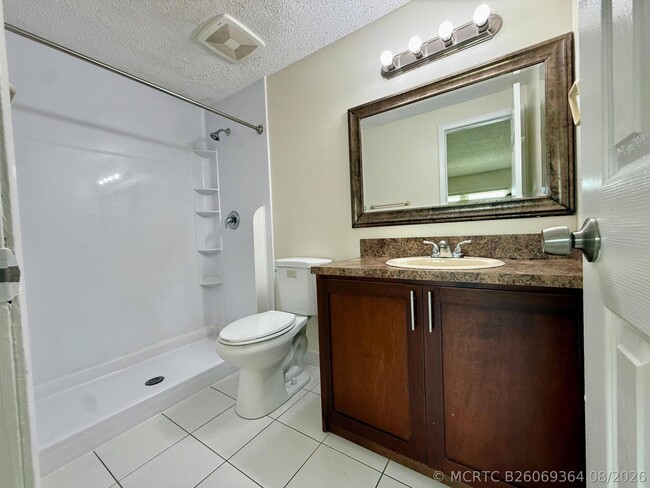 Building Photo - 343 Gulfstream Rd