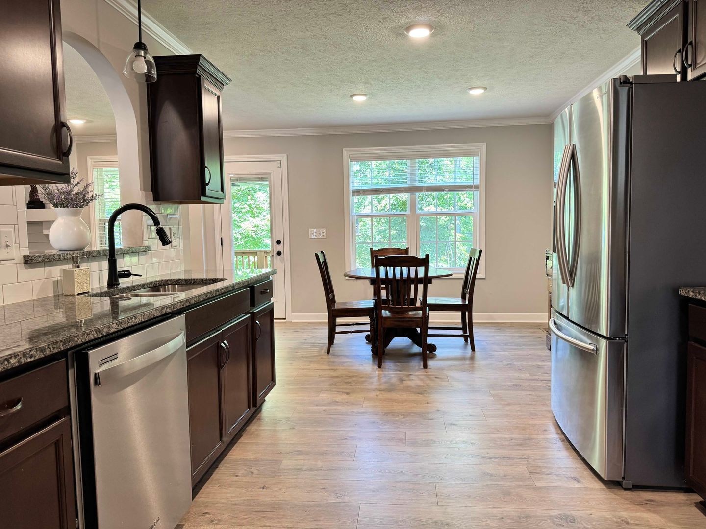 Building Photo - 1057 Brightwood Ct