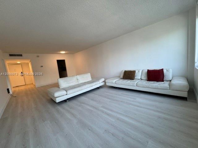 Building Photo - 5401 Collins Ave
