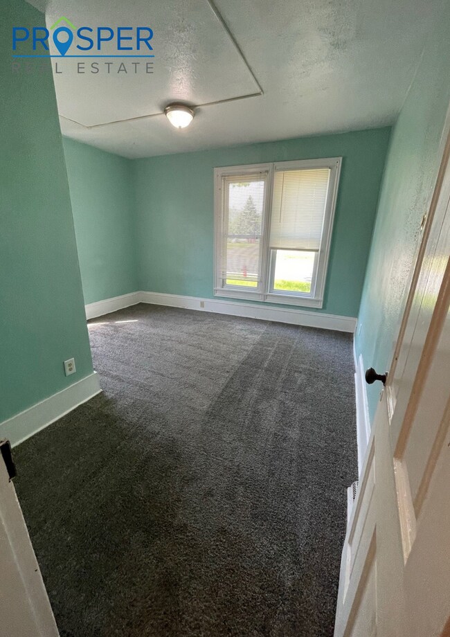 Building Photo - NI639X