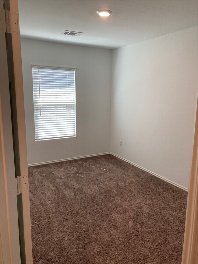 Building Photo - 6004 Rimini Landing Ln
