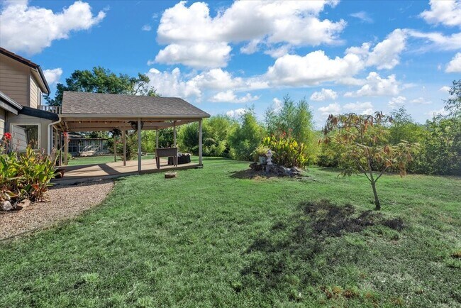 Building Photo - 6003 Long Leaf Dr