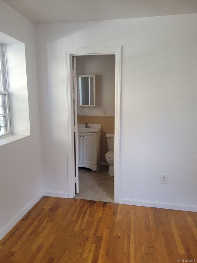 Building Photo - 2407 Barker Ave