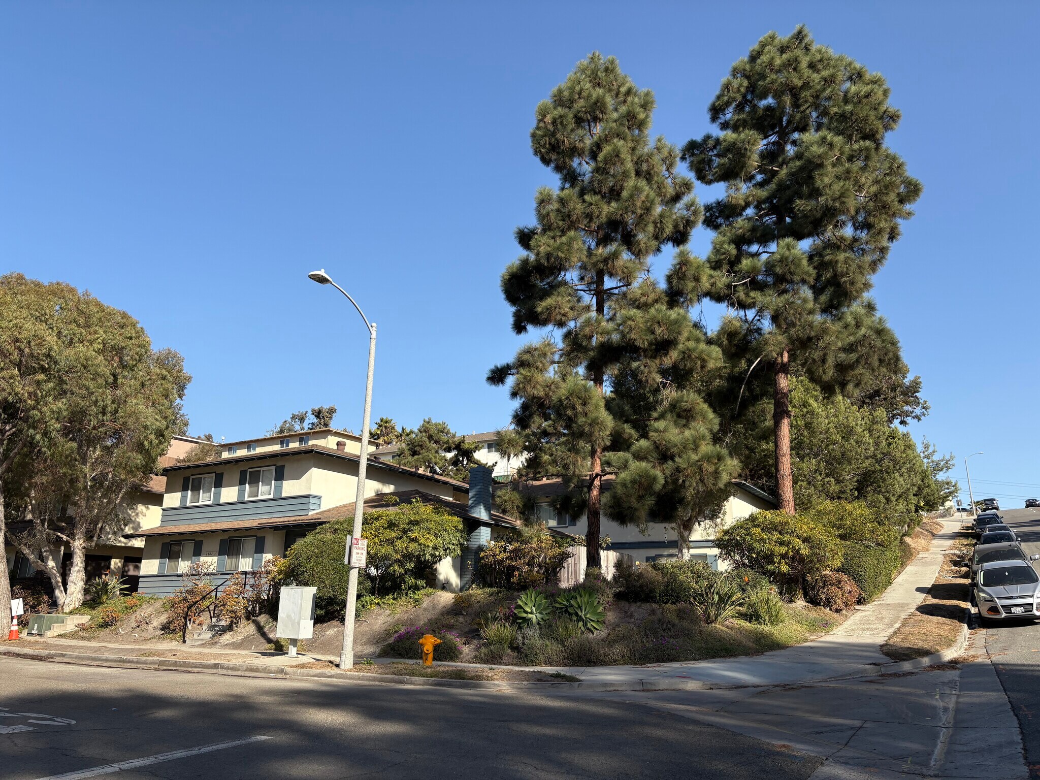 Building Photo - 2188 Via Robles