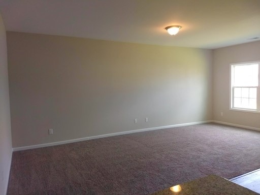 Building Photo - Beautiful 3 Bedroom w/Garage Townhouse Clo...