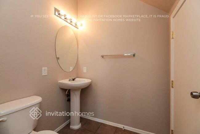 Building Photo - 16318 N 168th Ave