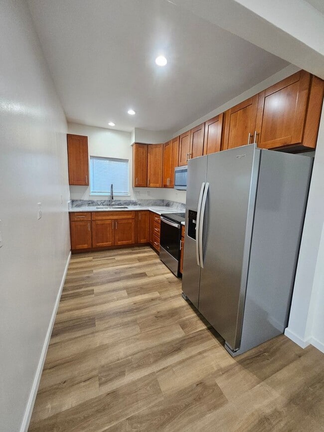 Building Photo - Upgraded 1 bedroom in Makawao.