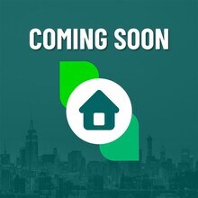 Building Photo - Modern Comfort Meets Cozy Living ? Your Perfect Home Awaits!