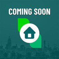 Building Photo - 1348 Overlea St