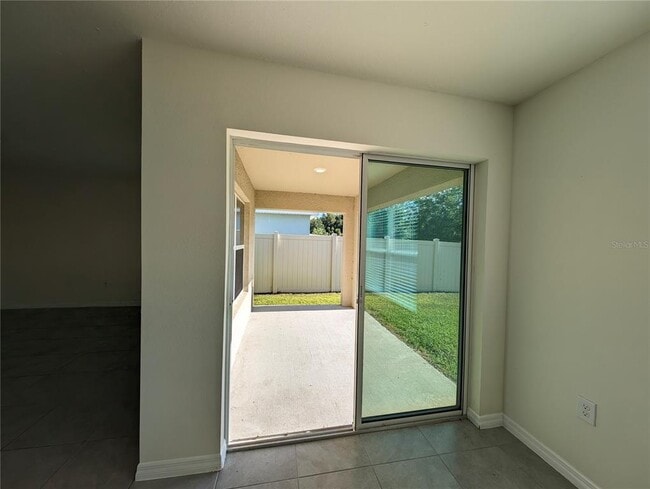 Building Photo - 8661 Triumph Cir