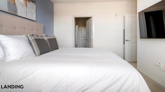 Building Photo - 11900 Marquina Blvd