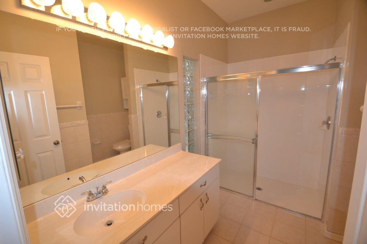 Building Photo - 4455 Sunset Cay Cir