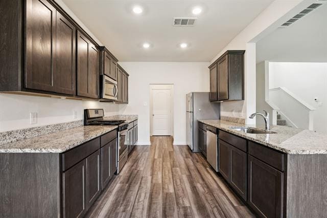 Building Photo - 817 Mallorie Ln