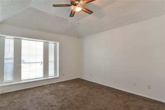 Building Photo - 6611 Olivewood Dr