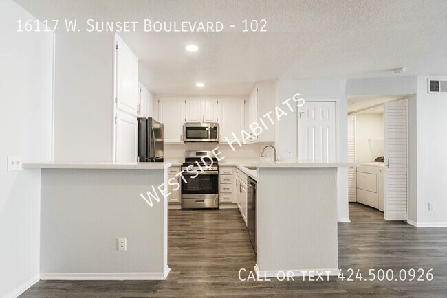 Building Photo - 16117 W Sunset Blvd