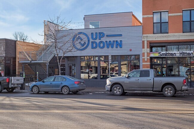 Building Photo - 2704 Garfield Ave