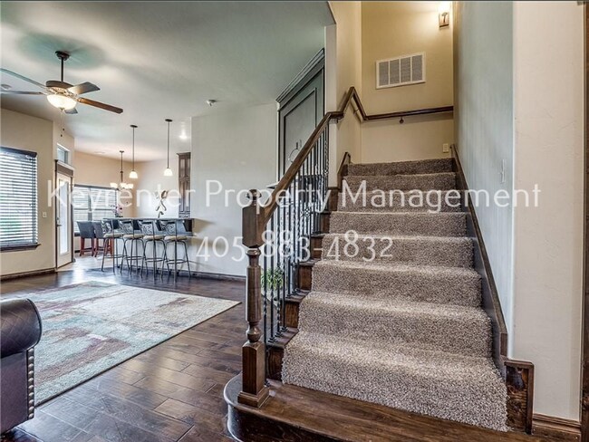 Building Photo - 8409 NW 140th St